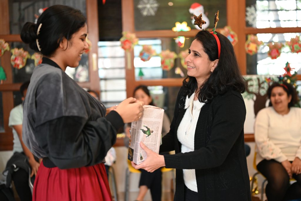 TEACHERS AND SECRET SANTA