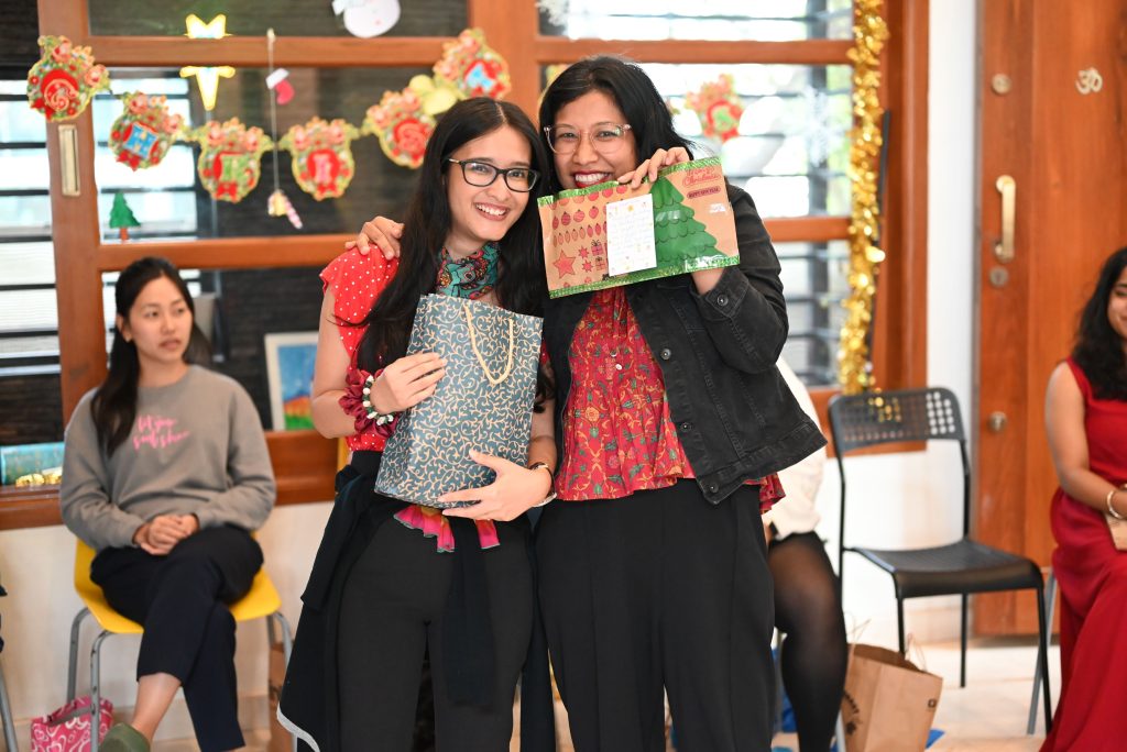 TEACHERS AND SECRET SANTA